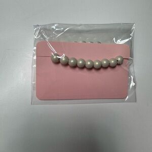 Elegant Cream Beaded Bracelet